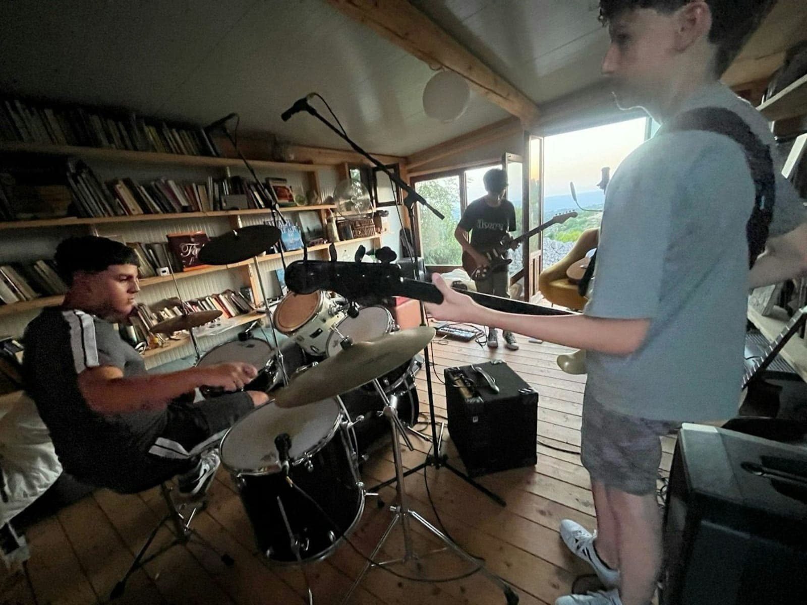 Creative Guitar Retreat in the Sicilian Mountains 1