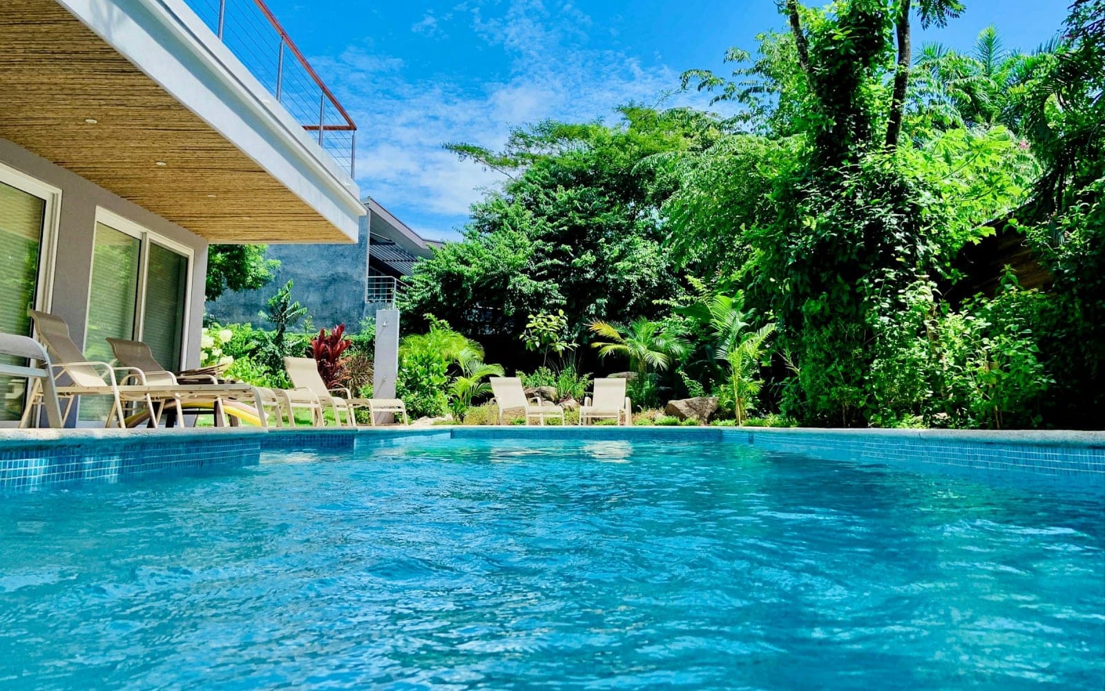 6 Day Yoga and Surf Retreat in Tamarindo, Costa Rica 3