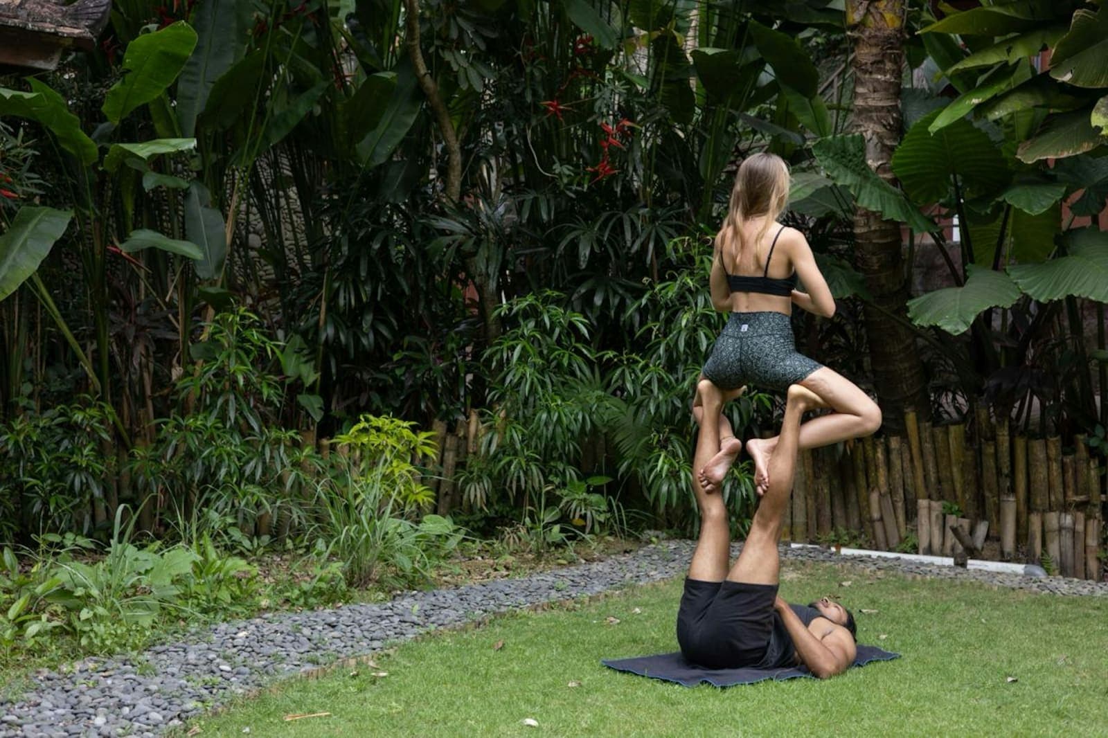 Private Acro Yoga Session in Ubud 5