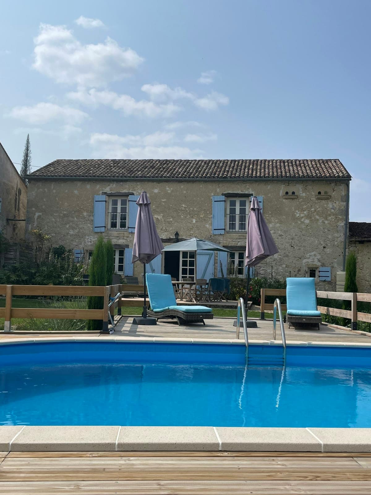 Domaine Le Nourrissat | Savignac de Duras ***** 2