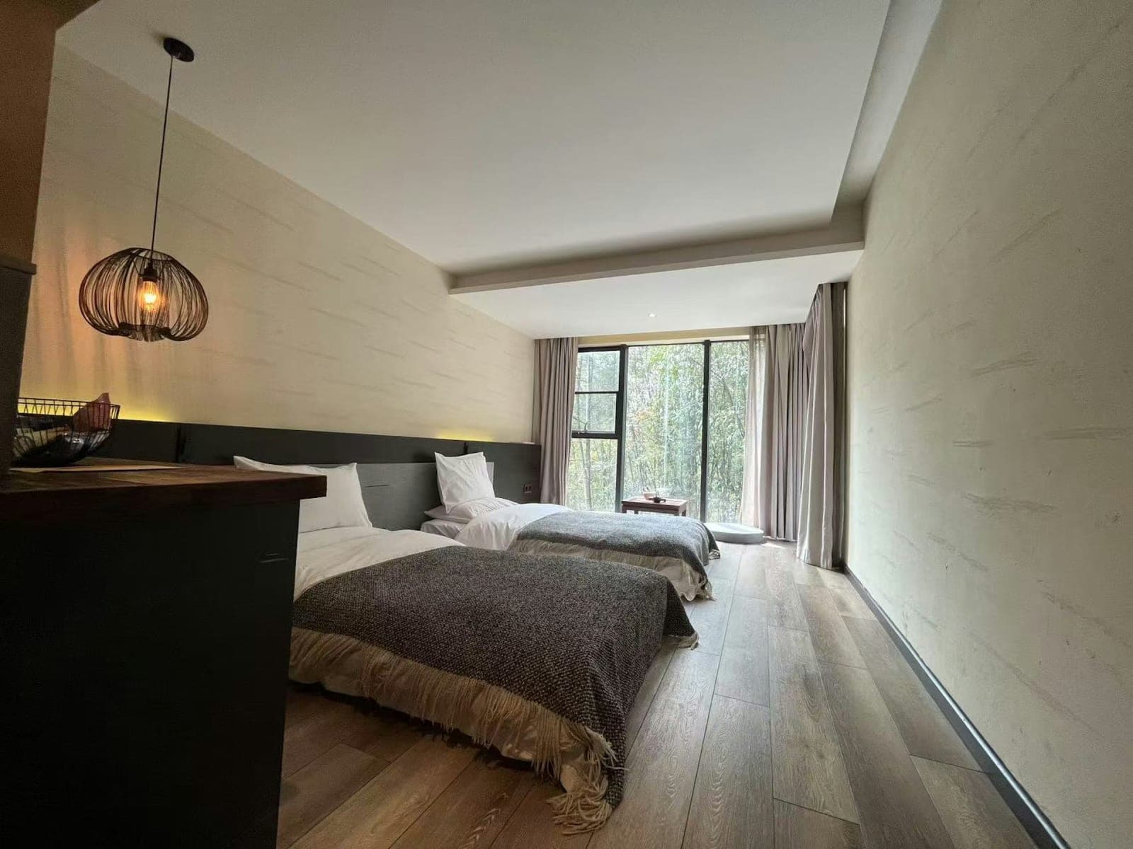 Yin-Yang Breathwork & Vinyasa Yoga Retreat in China 5