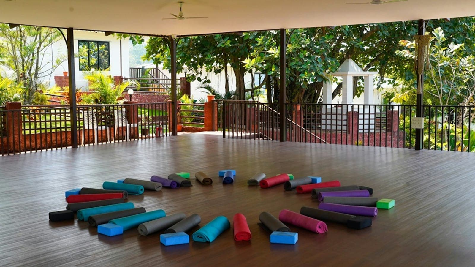 10-Day Holiday Retreat 5
