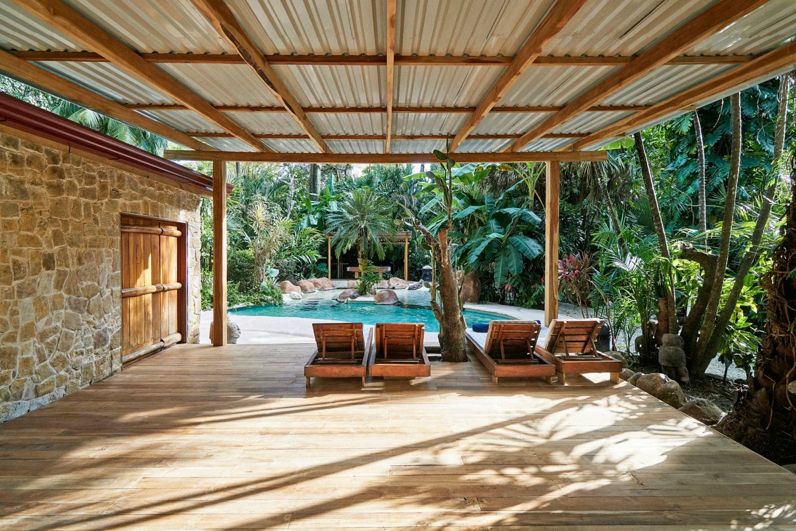 Villa Havana, Unique and Rustic, 1min to the Beach 2