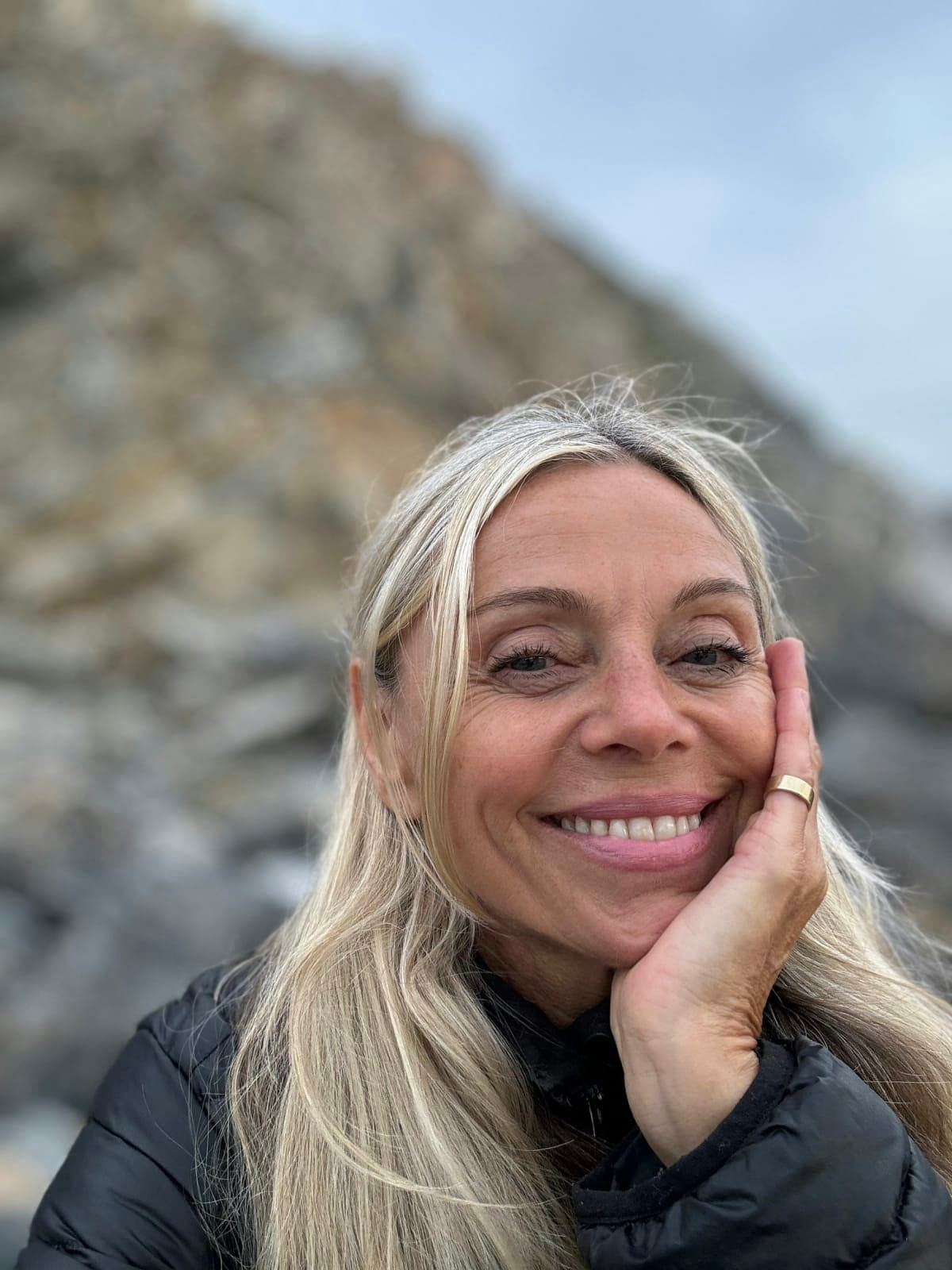 Holistic Practitioner & Retreat and Workshops Facilitator 2