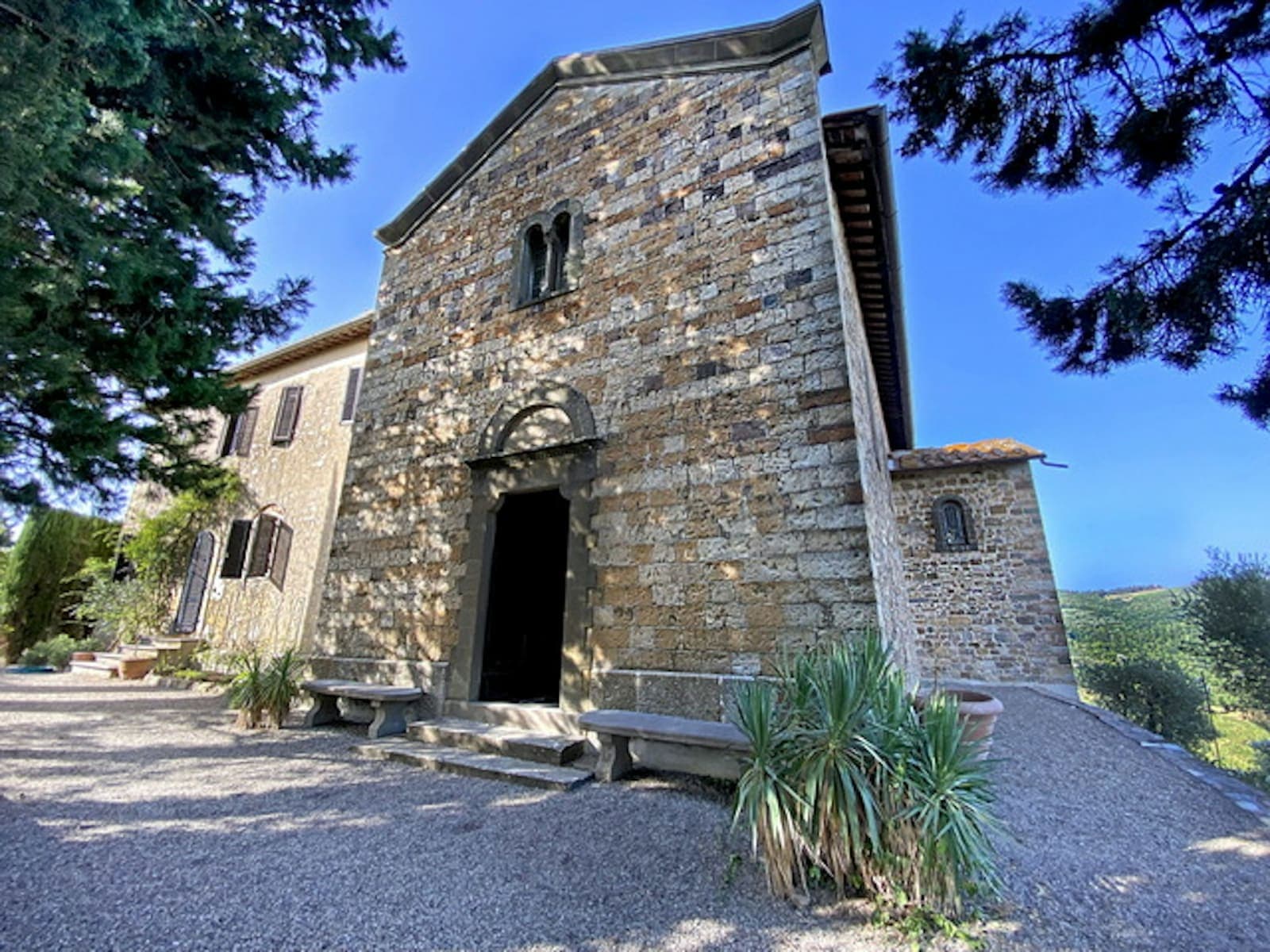 Chianti Yoga-wine & olive oil estate-Tuscany 4