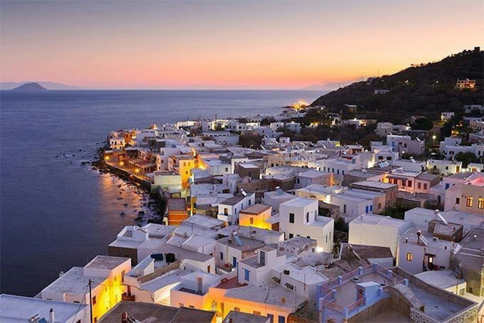 Greek Health experience on a Volcanic island with breathwork 4