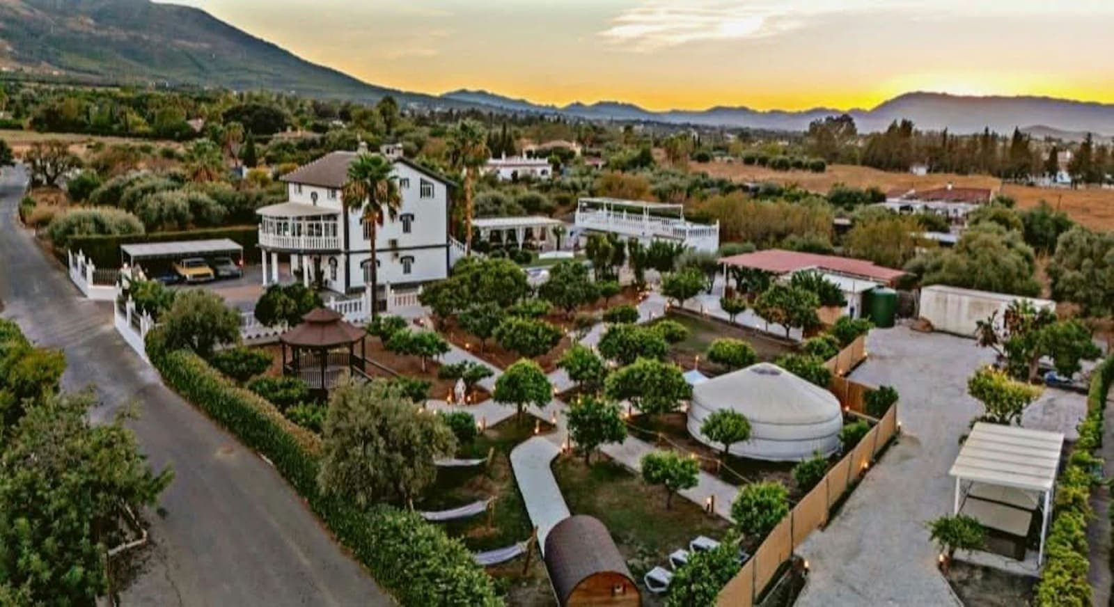 Zenya Retreat malaga 3
