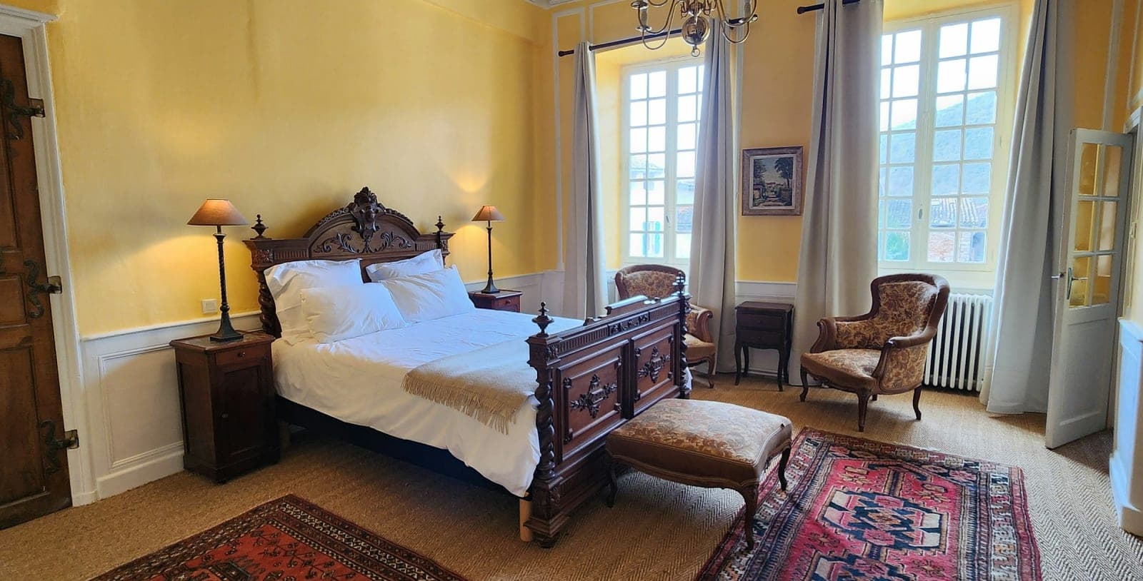 B&B and apartments in medieval village, SW France 3
